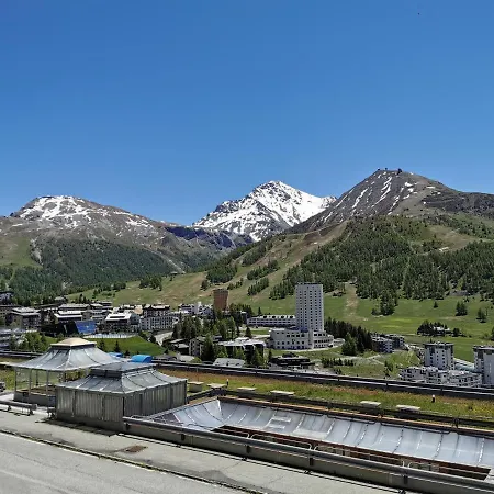 Hostdomus - Prince Suite * Sestriere