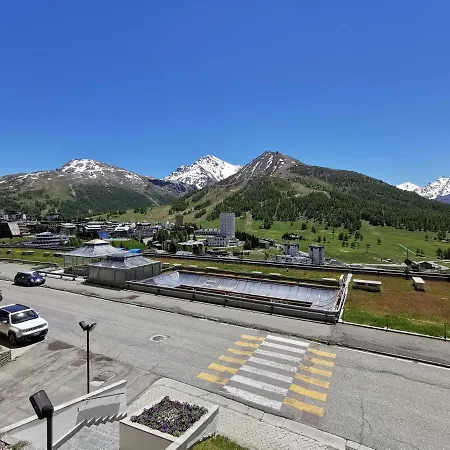 Hostdomus - Prince Suite * Sestriere
